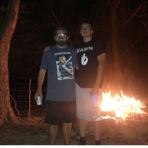 Meet your Posher, Levi